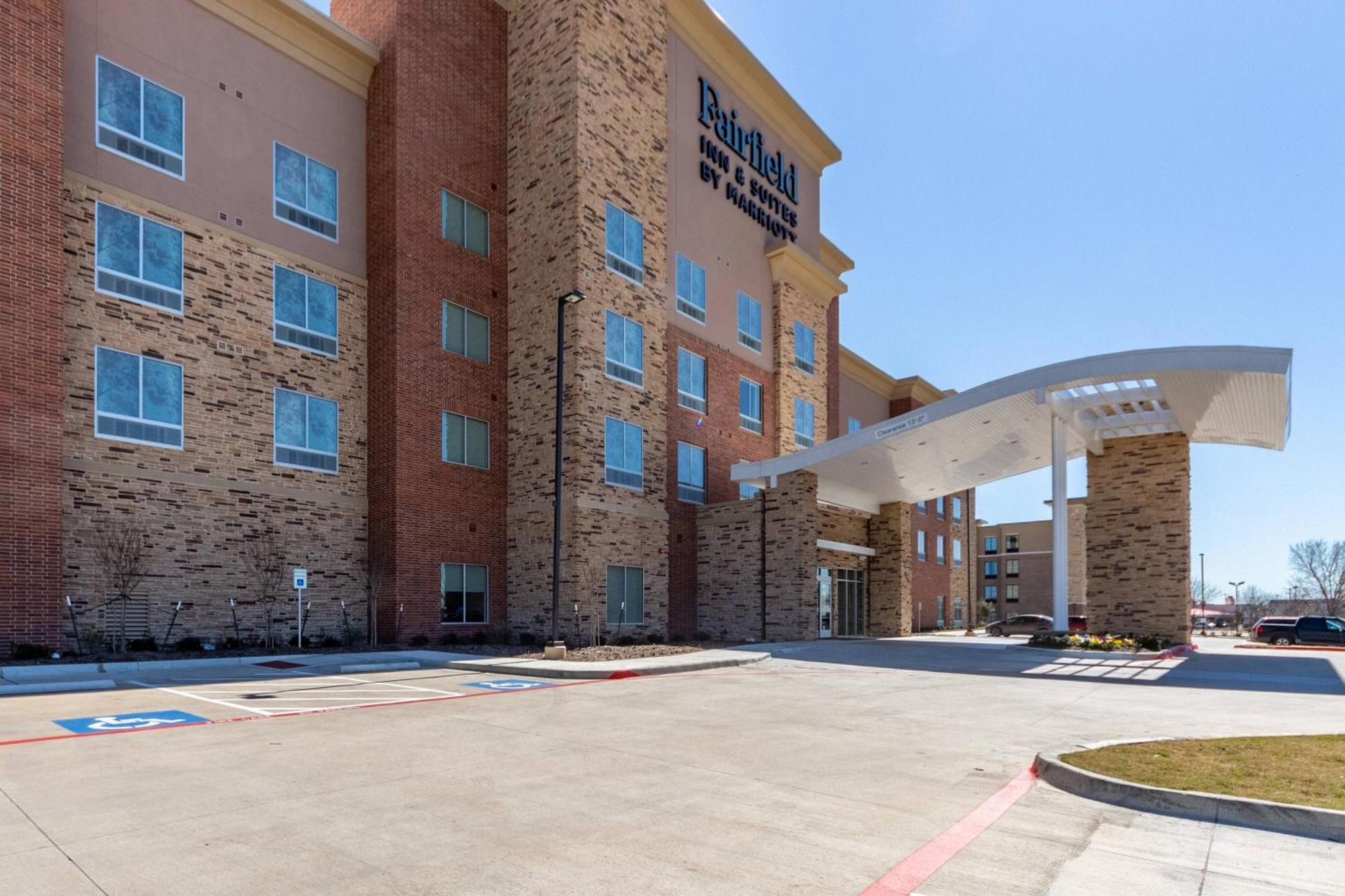 Fairfield Inn & Suites Dallas Arlington South Εξωτερικό φωτογραφία
